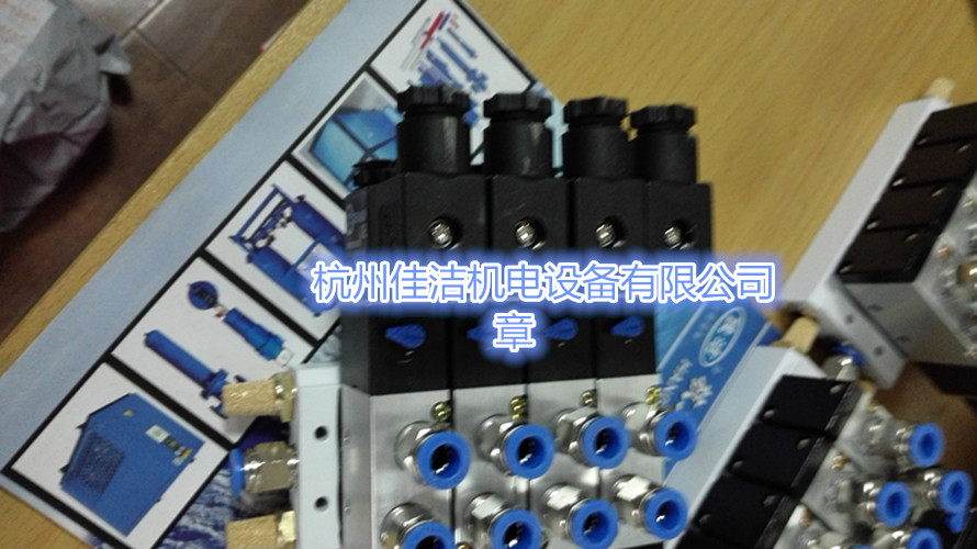 嘉隆GMAW22无热再生吸附式干燥机 消声器吸附剂